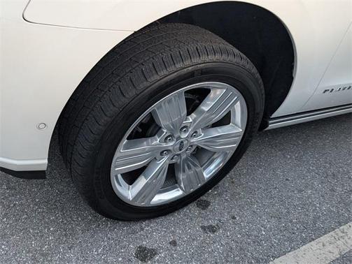 2024 Ford Expedition Platinum