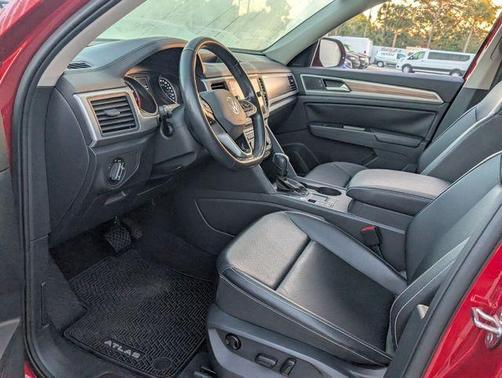 2021 Volkswagen Atlas 3.6 V6 SE w/ Technology