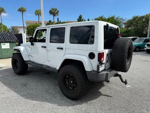2012 Jeep Wrangler Unlimited Sahara