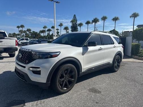 2022 Ford Explorer ST