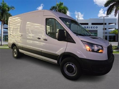 2025 Ford Transit-250 148 WB Medium Roof Cargo
