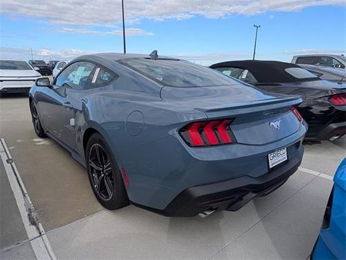 2025 Ford Mustang EcoBoost Premium