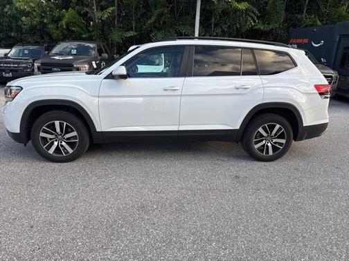 2022 Volkswagen Atlas 2.0T SE