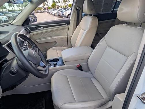 2022 Volkswagen Atlas 2.0T SE