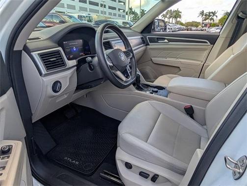 2022 Volkswagen Atlas 2.0T SE