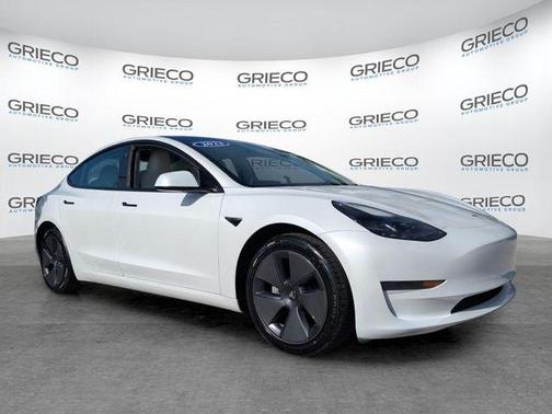 White 2023 Tesla Model 3 Base