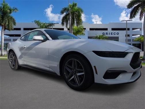 2025 Ford Mustang EcoBoost