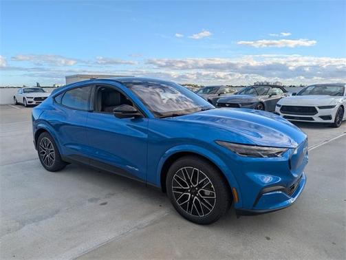 2025 Ford Mustang Mach-E Premium