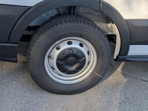 2026 Ford Transit-250 148 WB Medium Roof Cargo