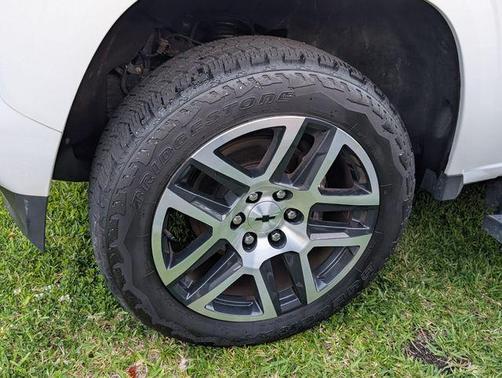 Summit White 2023 Chevrolet Colorado Z71