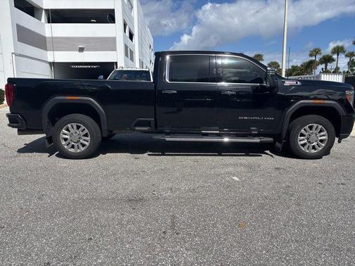 2020 GMC Sierra 3500 Denali