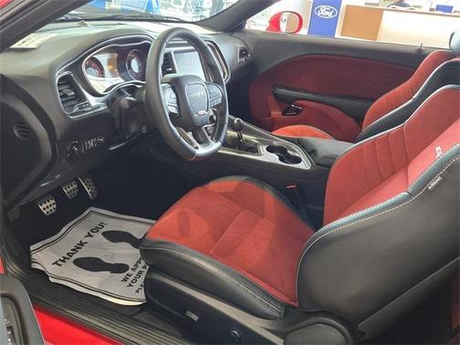 2016 Dodge Challenger SRT Hellcat
