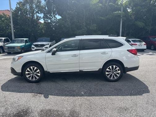 2017 Subaru Outback 3.6R Touring