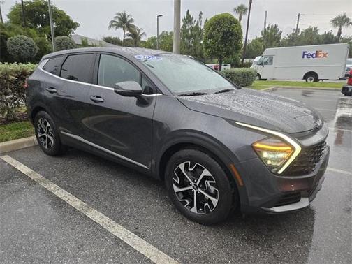 2024 Kia Sportage EX
