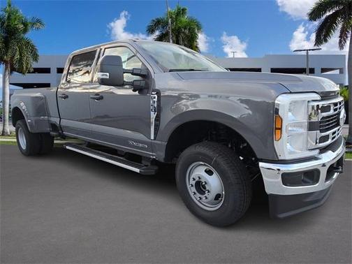 2025 Ford F-350 XLT