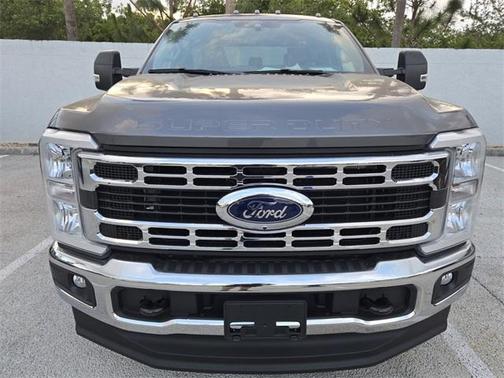 2025 Ford F-350 XLT