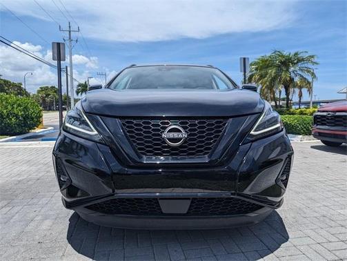 2023 Nissan Murano SV