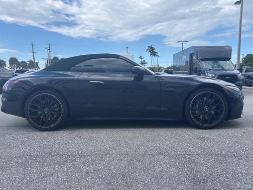 2024 Mercedes-Benz AMG SL 43 Base
