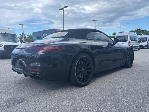 2024 Mercedes-Benz AMG SL 43 Base