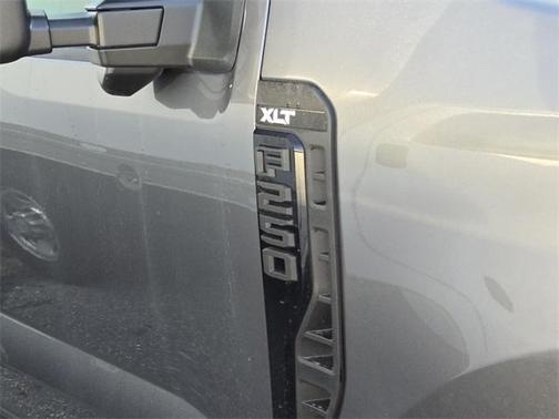 2025 Ford F-250 XLT