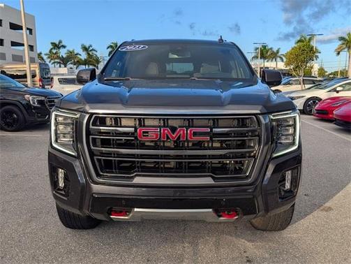 2023 GMC Yukon AT4