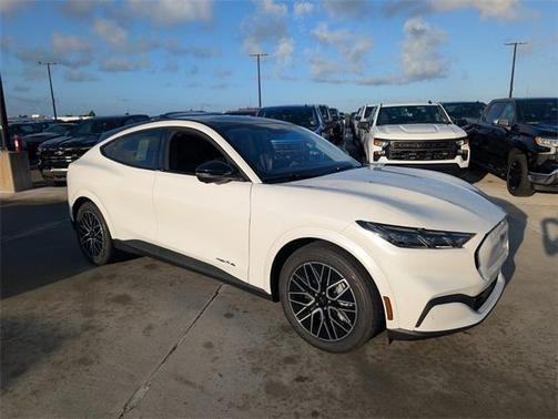 2025 Ford Mustang Mach-E Premium