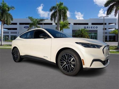 2025 Ford Mustang Mach-E Premium