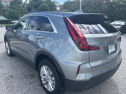 2024 Cadillac XT4 Luxury