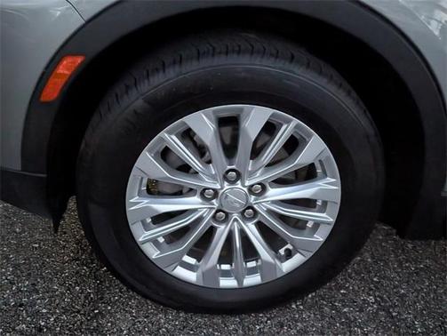 2024 Cadillac XT4 Luxury