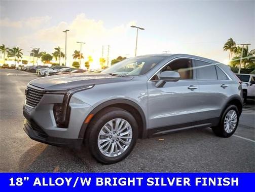 2024 Cadillac XT4 Luxury