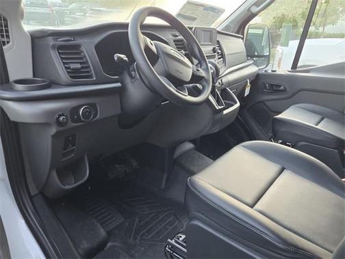 2025 Ford Transit-250 148 WB Medium Roof Cargo