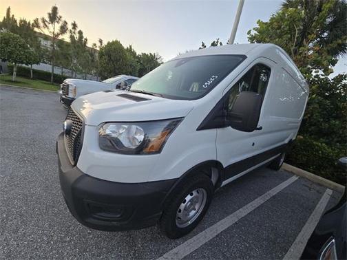2025 Ford Transit-250 148 WB Medium Roof Cargo
