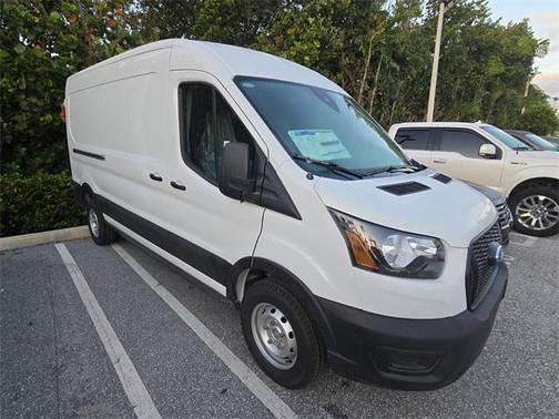 2025 Ford Transit-250 148 WB Medium Roof Cargo