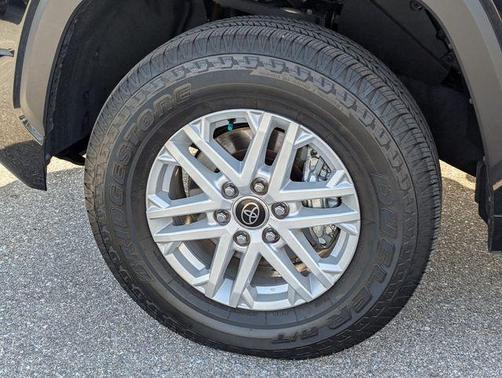 2024 Toyota Tundra SR5