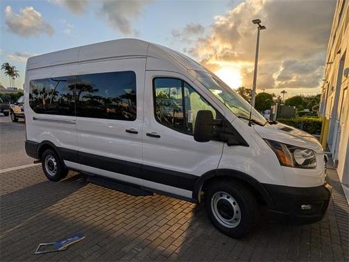 2025 Ford Transit-350 XL