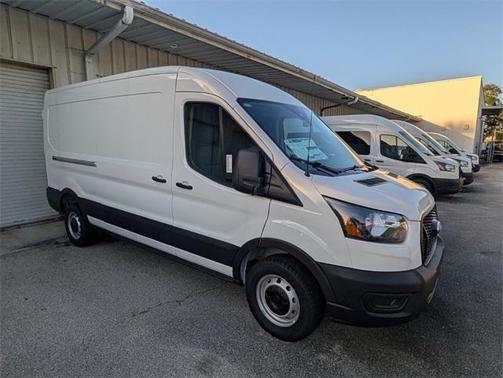 2025 Ford Transit-250 148 WB Medium Roof Cargo