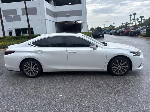 2020 Lexus ES 350 Base