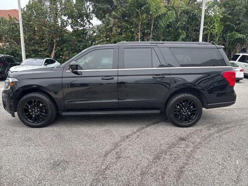 2024 Ford Expedition Max XLT