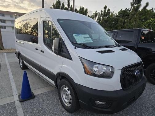 2025 Ford Transit-350 XL