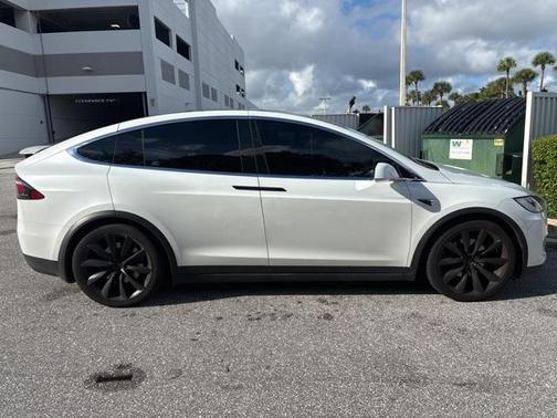 2018 Tesla Model X 75D