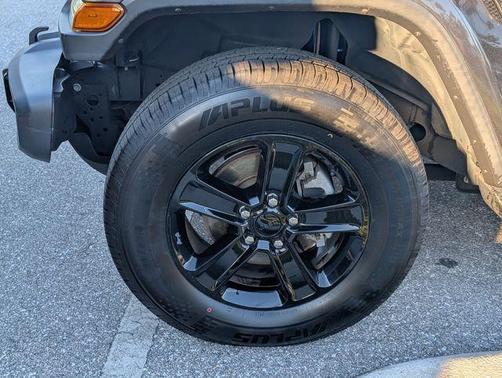 2020 Jeep Wrangler Unlimited Sahara