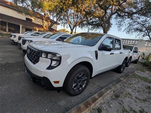 2025 Ford Maverick XLT