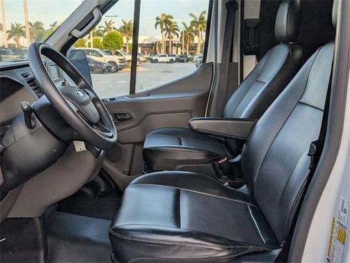 2023 Ford Transit-250 Base