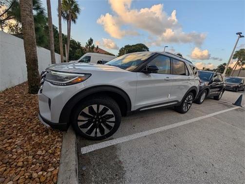 2026 Ford Explorer Platinum