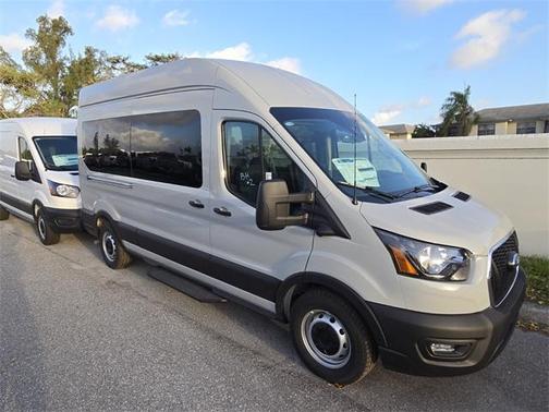 2025 Ford Transit-350 XL