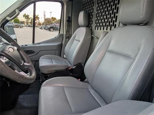 2016 Ford Transit-250 148 WB Medium Roof Cargo
