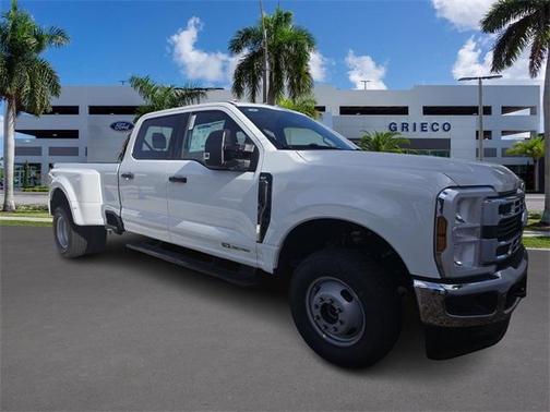 2025 Ford F-350 XLT