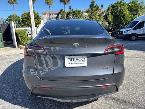 2022 Tesla Model Y Long Range