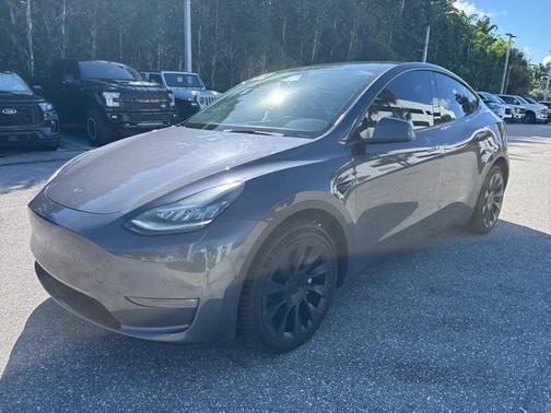 2022 Tesla Model Y Long Range