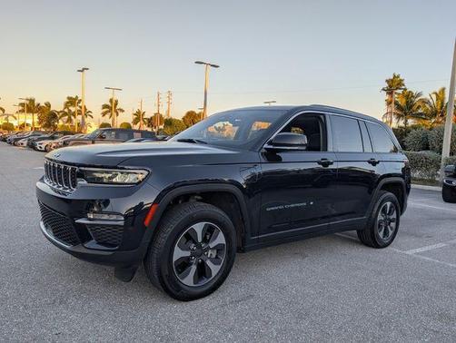 2022 Jeep Grand Cherokee 4xe Base